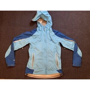 Mountain Hardwear Light Blue and Navy Ski Jacket